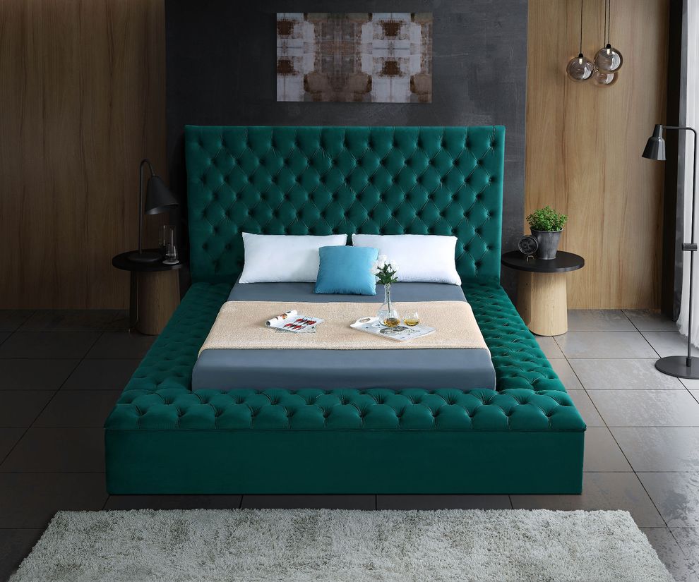 Three Sides Tufted Upholstered Storage Bed | B002